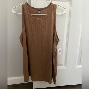 Old navy tank top